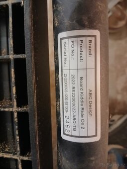 Přídavné stupátko se sedátkem za kočárek - 2