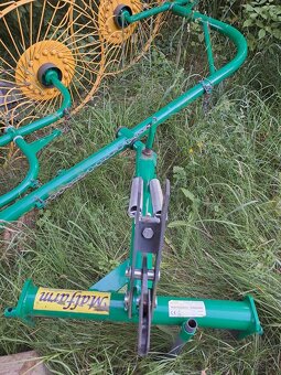 5 Paprskový shrnovač a obraceč - 2