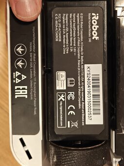 iRobot Braava Jet 240 roboticky vytiraci mop - 2