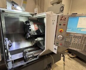 OBRÁBĚCÍ CENTRUM VERTIKAL ST 20SS - 2