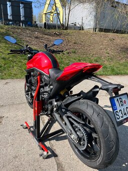 Ducati Monster - 2