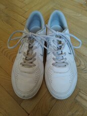 Bílé botasky - 2