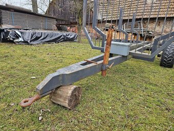 Vyvážečka, vlek na dřevo za traktor - 2