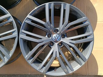 Prodám 19" VW Albertville (19x8, ET41, 5x112) - 2