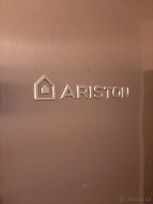 Lednice ARISTON. - 2