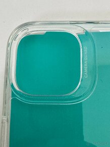 ESR tenké silikonové pouzdro na iPhone 13 - 2