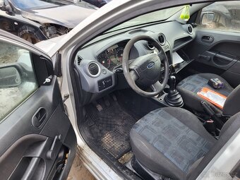 FORD FIESTA MK6 FACELIFT nahradni dily, ND - 2