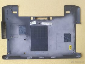 Spodní kryt na Dell Latitude E6420 - 2