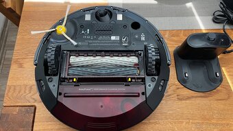 Robotický vysavač iRobot Roomba 975 WiFi - 2
