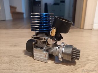 Nitro motor HSP racing VX-18 - 2