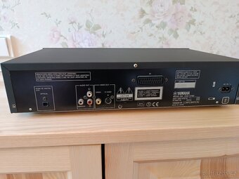 DVD přehrávač Yamaha - 2