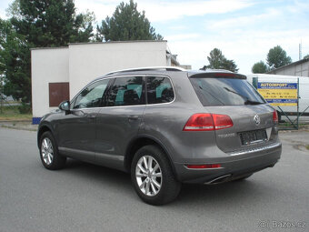 Volkswagen Touareg 3.0 TDi PANORAMA NAVI 176 KW - 2