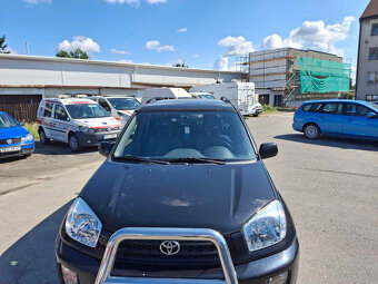 Toyota RAV4 2.0 automat r.v. 2003 4X4 - 2