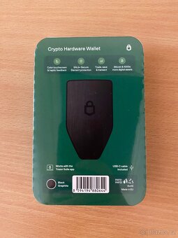Trezor Safe 5 Nerozbalený Black Sapphire Jako Nový - 2