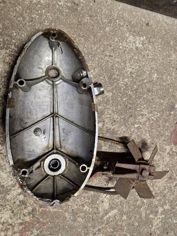 Víko jawa 250 s chlazením - 2