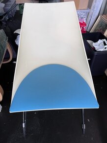 Prodám dvě designové konferenční židle - 2