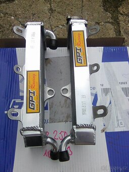 chladice yamaha YZ 250 f rok 2010-13 - 2