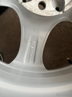 Kola Mercedes 225/45/R18 - 2