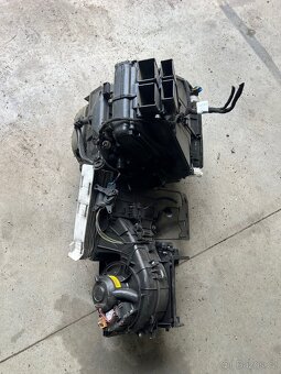 Větrák motorek topeni klapky regulator skoda octavia 2 - 2