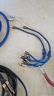 HI-FI AUDIO KABELY, POJISTKY, ESX, C-QUENCE APOD. - 2