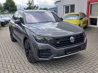 VW Touareg TDi R-Line BLACK STYLE VZDUCH VIRTUAL TAŽNÉ - 2