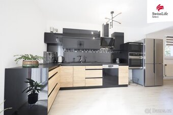 Prodej rodinného domu 186 m2, Vystrkov - 2