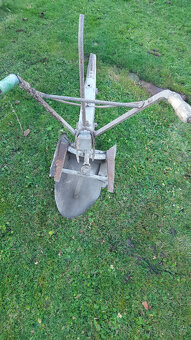 Koňský pluh, brány, čert. - 2