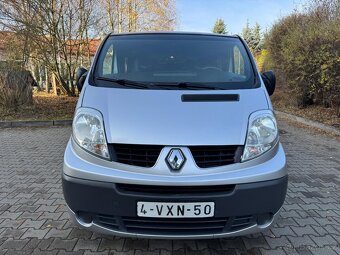 RENAULT TRAFIC 2.5DCI 107KW LONG 5 MÍST R.V.2010 - 2