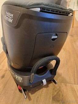 Autosedačka BRITAX RÖMER Dualfix - 2