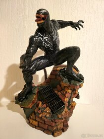 Iron Studio Venom - 2