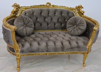 Zámecké řezbované sofa s amorky - čalouněné - 2