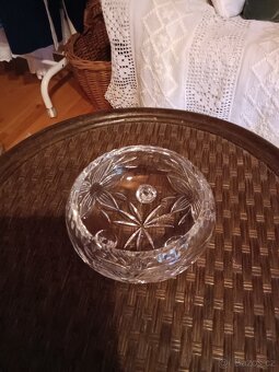 Miska na nožičkách větší broušená - 2