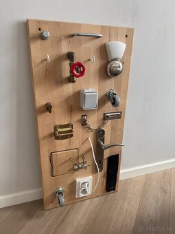 Montessori activity board - motorická tabule - 2