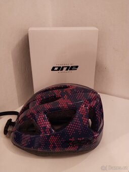 Dívčí cyklistická přilba Rock Machine 52-56 cm - 2