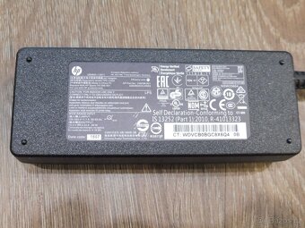 Nabíječka HP 19,5V - 3,33A 65W k notebooku - 2