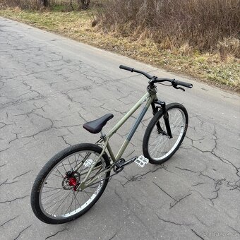 Dirt Ravo Arsenal 2007 - 2