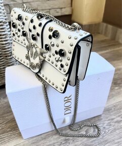 Bílá kožená kabelka s nýtky, nová - 2