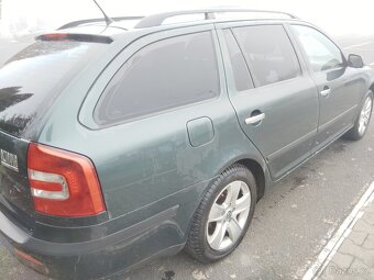 Škoda Octavia - 2