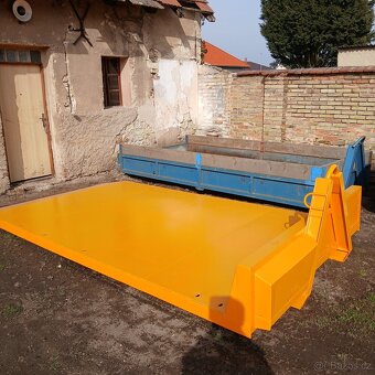 Kontejnerové plato - 2