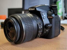 Nikon D5300, 2 objektivy, nabíječka, 2x akumulátor - 2