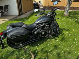 Kawasaki Vulcan S - 2