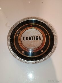 Středový znak z volantu Ford Cortina - 2