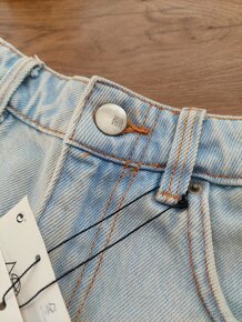 Vel. 36 Zara nové, světle modré džínové kraťasy - 2