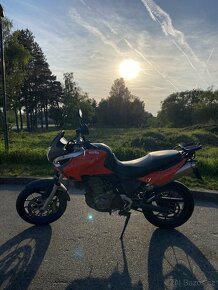 Aprilia pegaso 650 strada - 2