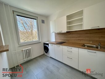 Pronájem, byty/2+1, 49 m2, Na Valtické 442/22, Charvátská No - 2