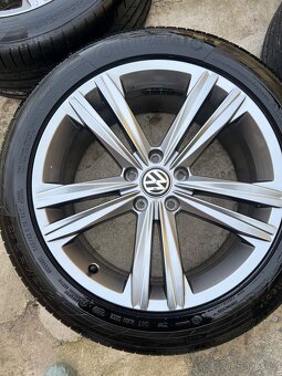 Litá kola VW Arteon - 2