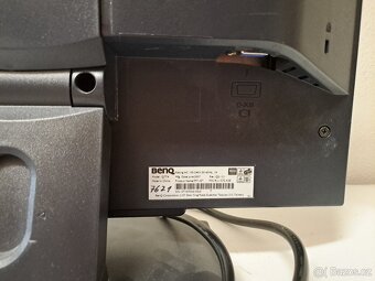Monitor 17" BenQ FP71G - 2