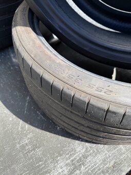 Hankook ventus s1 Evo Z 255/35 r20 - 2