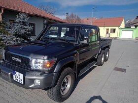 Land Cruiser 79 VDJ 6x6 4,5TD V8    S L E V A - 2
