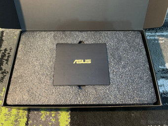 Grafická karta Asus STRIX GeForce RTX 2080 SUPER O8G Gaming - 2